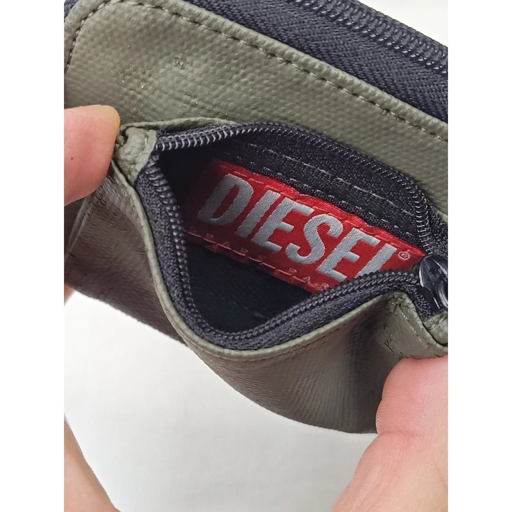 Diesel Spare Parts Men's Wallet Zip Around‎ VINTAGE Y2K Green Red